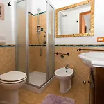 Casa Pompelmo Tatil Evi Lipari (Isola Lipari)