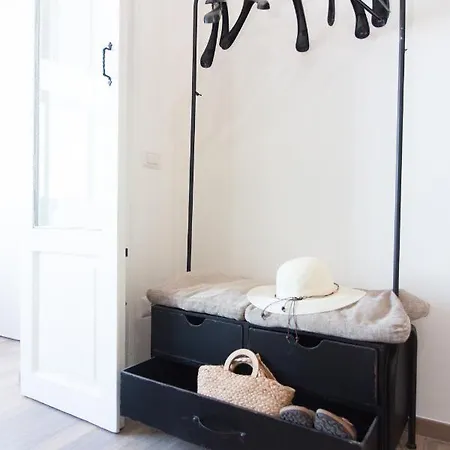 Casa Pompelmo ليباري