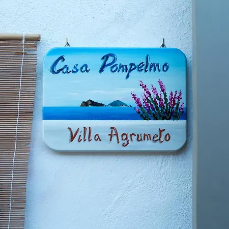 Holiday home Casa Pompelmo Lipari (Isola Lipari)