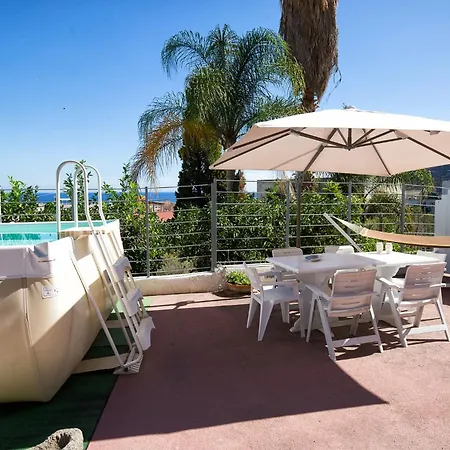 Casa Pompelmo * Lipari