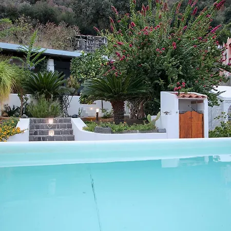 Casa Pompelmo Nyaraló Lipari