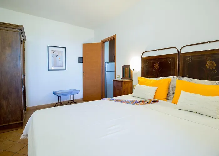 Semesterbostad Casa Pompelmo Lipari (Isola Lipari)