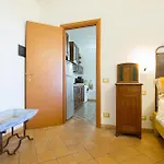 Holiday home Casa Pompelmo *